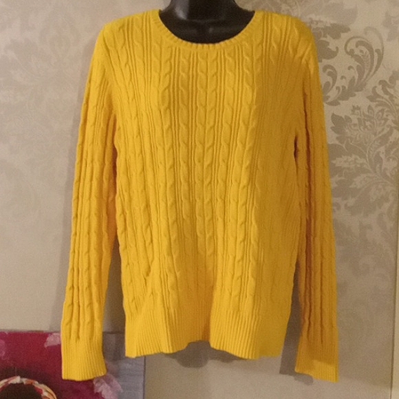 St. John's Bay Sweaters - St. John's Bay Cable Knit Sweater L